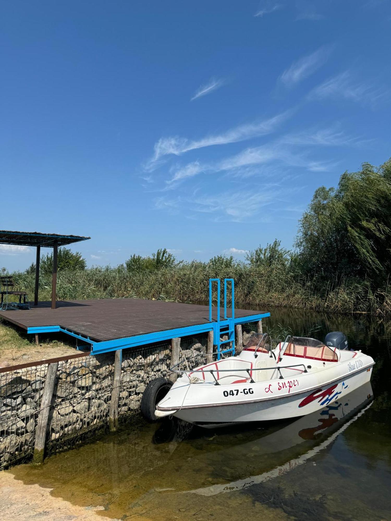 Danube Delta View Hotell Dunavăţu de Jos Exteriör bild